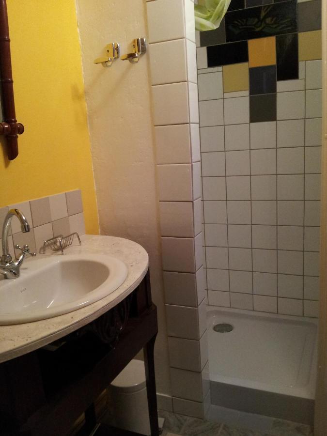 Le Vertige Bed & Breakfast Echandelys Bagian luar foto