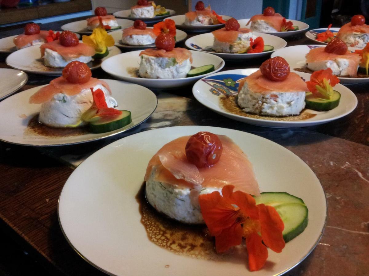 Le Vertige Bed & Breakfast Echandelys Bagian luar foto